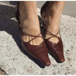 【Ameri VINTAGE】CROSS POINTED PUMPS