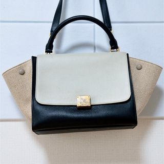 セリーヌ(celine)の【CELINE】 トラペーズ　ショルダーバッグ(ショルダーバッグ)