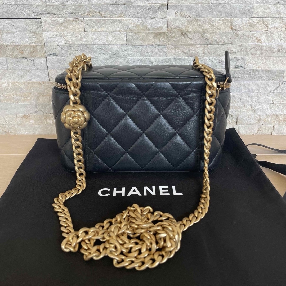 CHANEL(シャネル)のシャネル CHANEL バニティ チェーンショルダーバッグ　ラムスキン レディースのバッグ(ショルダーバッグ)の商品写真