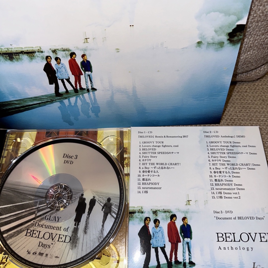 【GLAY】BELOVED  Anthology (2CD＋DVD) エンタメ/ホビーのCD(ポップス/ロック(邦楽))の商品写真