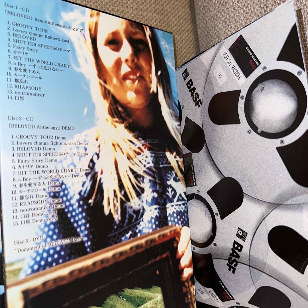 【GLAY】BELOVED  Anthology (2CD＋DVD) エンタメ/ホビーのCD(ポップス/ロック(邦楽))の商品写真