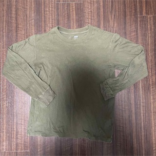 ユニクロ(UNIQLO)のユニクロ　長袖　Tシャツ　グリーン　Mサイズ(シャツ/ブラウス(長袖/七分))
