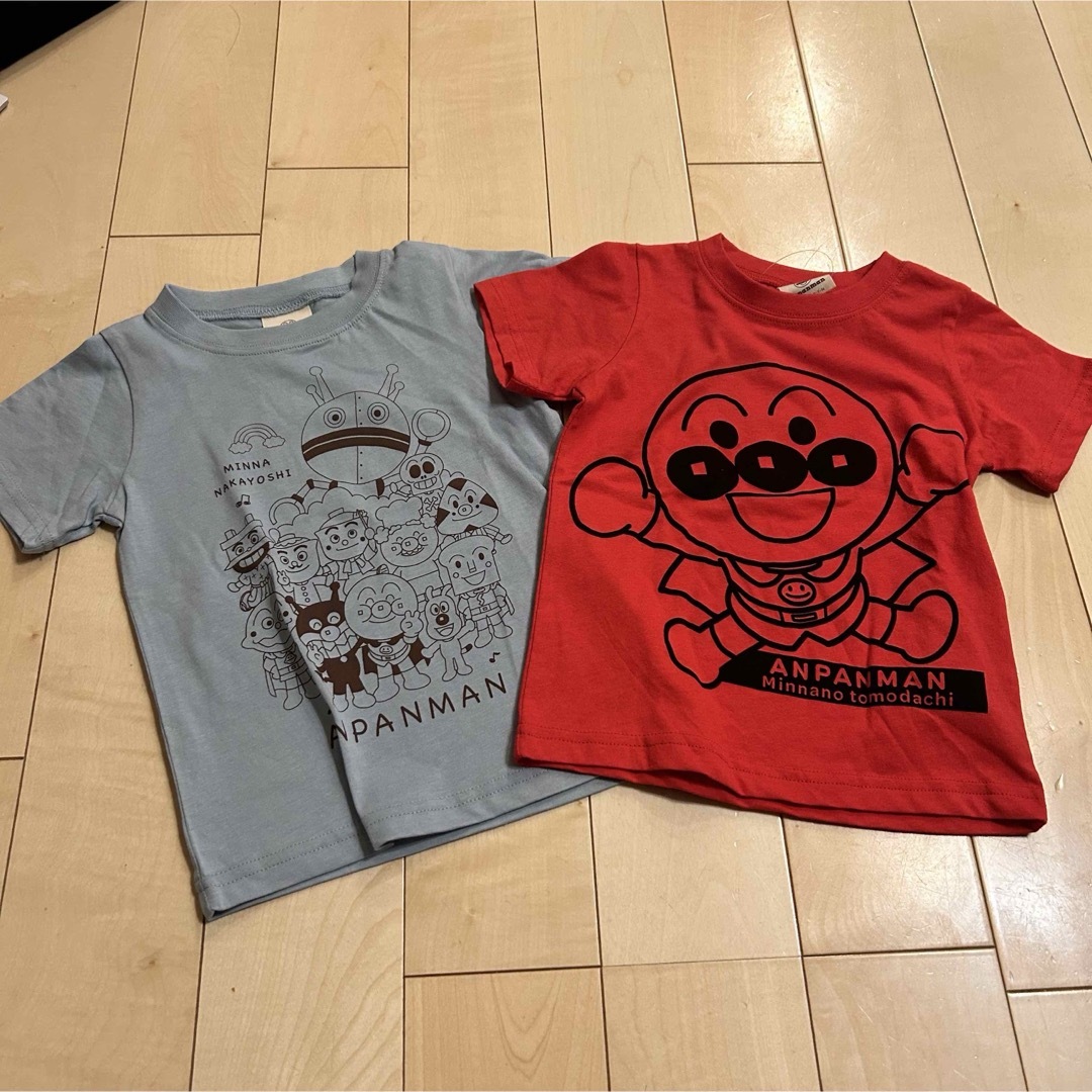 アンパンマン(アンパンマン)の⭐︎新品　アンパンマン　Tシャツ ２枚セット　95 キッズ/ベビー/マタニティのキッズ服男の子用(90cm~)(Tシャツ/カットソー)の商品写真