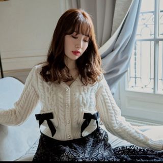 ハーリップトゥ(Her lip to)のHerlipto Double Bow Cable Knit Cardigan(カーディガン)