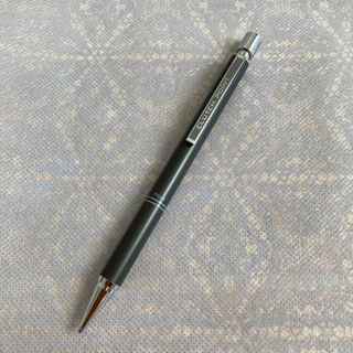 パイロット(PILOT)の廃盤品　パイロット　クラッチポイント　シャープペンシル0.5mm グレー(ペン/マーカー)