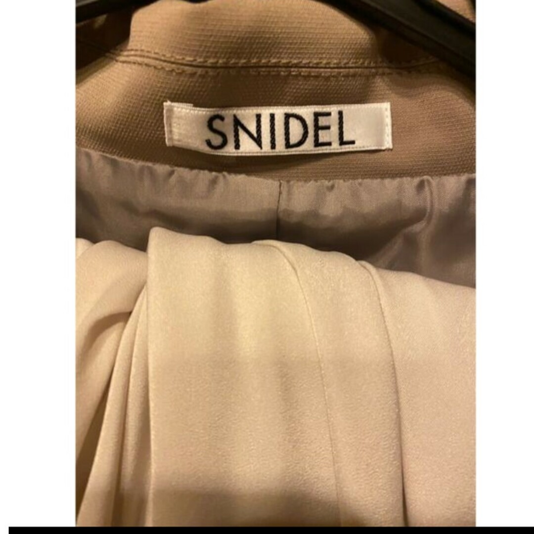 SNIDEL(スナイデル)のsnidel　ジレセットワンピース レディースのワンピース(ひざ丈ワンピース)の商品写真