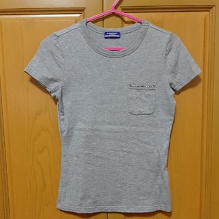 BURBERRY - BURBERRY　Tシャツ