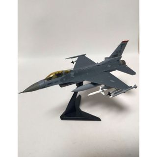 エフトイズコンフェクト(F-toys Confect)の1/144 F-16C ブロック50 1-6 アメリカ空軍 WW 35FW(模型/プラモデル)