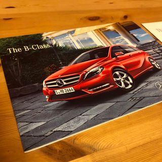 メルセデスベンツ(Mercedes-Benz)のメルセデスベンツ The B-Class カタログ・データインフォメーション (カタログ/マニュアル)