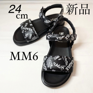 エムエムシックス(MM6)のMM6 Maison Margielaマルジェラ　ロゴ入りサンダル　24cm(サンダル)