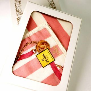 【新品】FENDI　ハンカチ　ストライプ　ピンク×ホワイト　綿100%