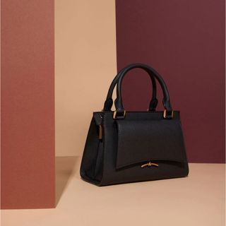 Charles and Keith - Huxley ハクスリートラペーズ トートバッグ （Black）