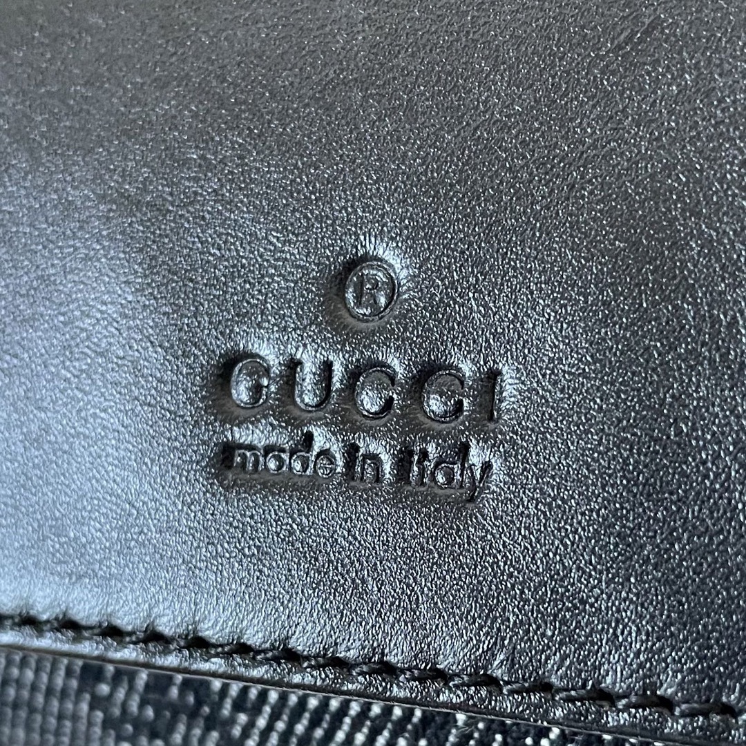 Gucci(グッチ)の【極美品】グッチ  ウエストポーチ　ボディバッグ　GGキャンバス×レザー　黒 メンズのバッグ(ウエストポーチ)の商品写真