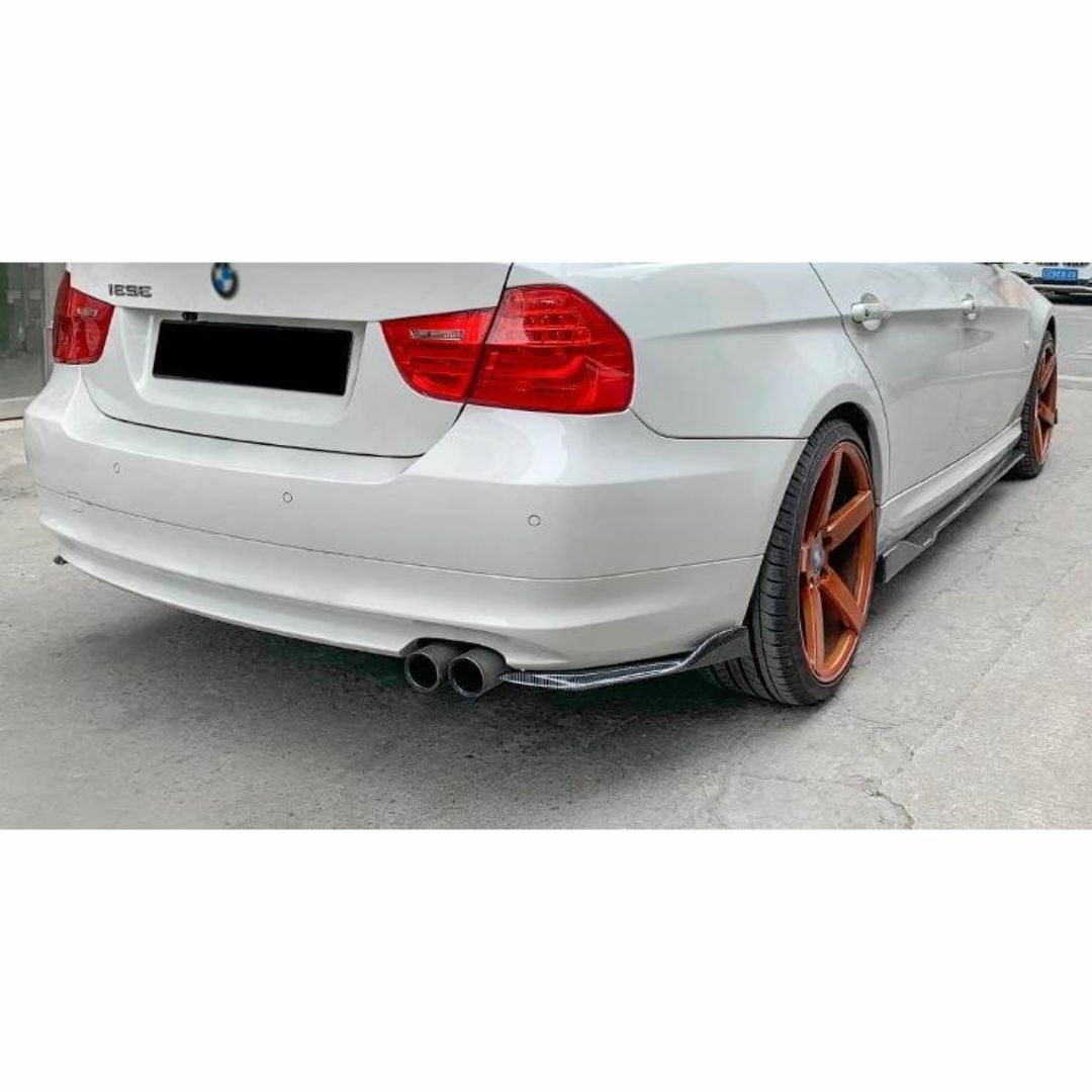 BMW E90 E91 E92 E93 F30 F35 リアアンダースポイラー黒 自動車/バイクの自動車(車外アクセサリ)の商品写真