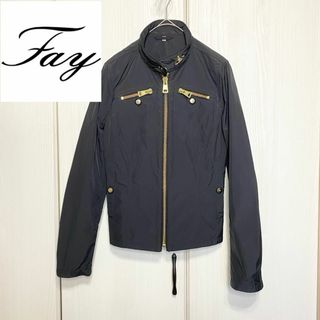 フェイ(FAY)のFay フェイ のショート丈 ナイロン シングル ライダース ジャケット です(ライダースジャケット)