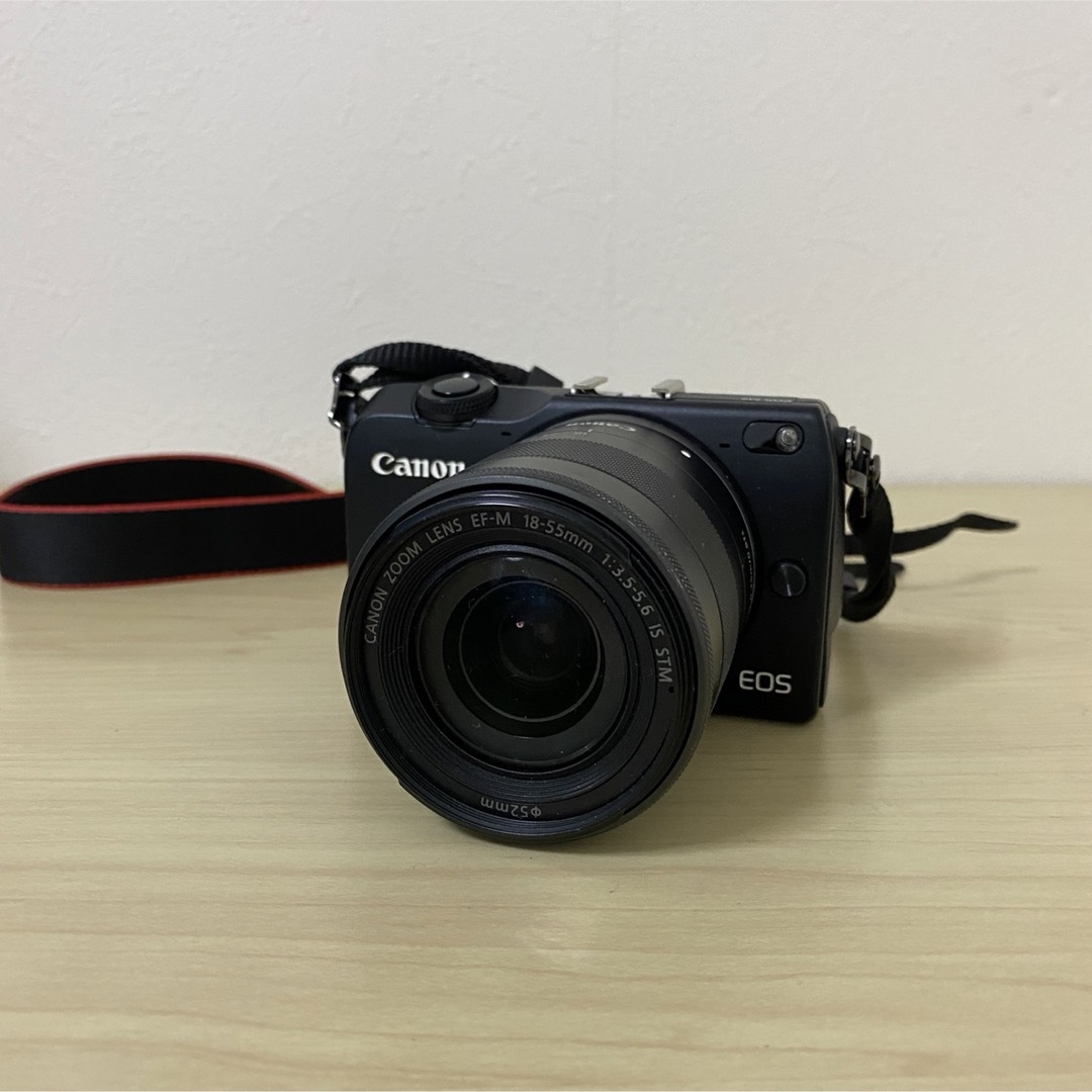 Canon(キヤノン)のCanon EOS M2 ミラーレス一眼レフカメラ スマホ/家電/カメラのカメラ(ミラーレス一眼)の商品写真
