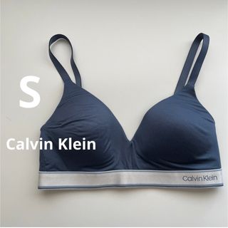 Calvin Klein - 新品　カルバンクライン　Sサイズ　ネイビー　ワイヤレスブラ　ノンワイヤー