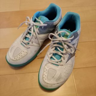 ミズノ(MIZUNO)のミズノ　テニスシューズ25センチ(スニーカー)