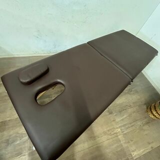 折りたたみ式　マーサージテーブル　高さ調節可能　折りたたみ式　ベット(簡易ベッド/折りたたみベッド)