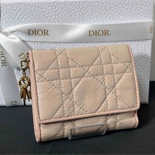 Christian Dior - ★美品★ Dior ディオール カナージュ コンパクト 三つ折り財布 ピンク