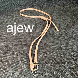 ajew - 美品　ajew スマホ　ストラップ