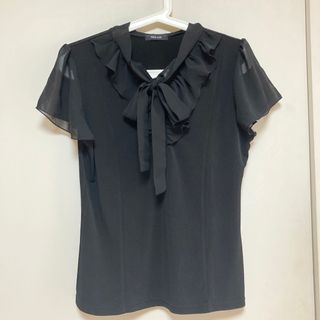 イング(INGNI)の美品　シフォン ブリルトップス　Tシャツ リボン ボウタイ　黒(シャツ/ブラウス(半袖/袖なし))