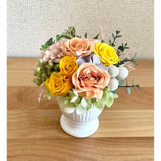 ＊*..オランジュ.°..*＊プリザーブドフラワー　ケース付　お花の贈り物