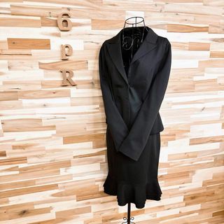 ザラ(ZARA)の【ザラ】ジャケット フレア スカート セットアップ ビジネス 学校 行事 L 黒(セット/コーデ)