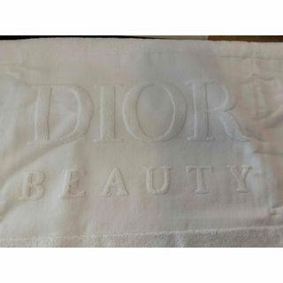 Dior - 新品未使用　DIOR BEAUTY バスタオル