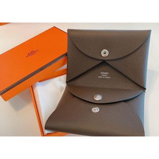 エルメス(Hermes)のカルヴィデュオ　エトゥープ(名刺入れ/定期入れ)