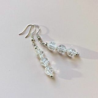 クラック水晶  フックピアス 8mm　SIL イヤリング　樹脂ピアス 　(ピアス)