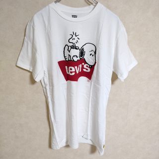 リーバイス(Levi's)のLevi's PEANUTSコラボ スヌーピー サイズS 半袖Ｔシャツ カットソー ホワイト レディース リーバイス【中古】4-0421S△(Tシャツ(半袖/袖なし))