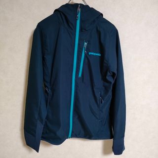 パタゴニア(patagonia)のpatagonia ウーマンズレビテーションフーディ サイズXS パーカー ネイビー レディース パタゴニア【中古】4-0421M△(パーカー)