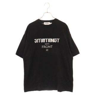 SITUATIONIST MEETS シチュエーショニスト ×FRAGMENT フラグメント ロゴプリント半袖Tシャツカットソー ブラック(Tシャツ/カットソー(半袖/袖なし))