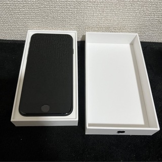 アイフォーン(iPhone)のiPhone SE 第2世代 (SE2) ブラック 64 GB Y!mobile(スマートフォン本体)