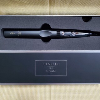 キヌジョ(KINUJO)の新品 2024年5月購入 キヌージョプロ ストレートアイロン KP001 絹女(ヘアアイロン)