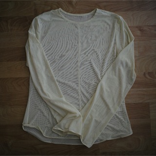 UNIQLO - 【美品】マメクロ シアークルーネックTシャツ（長袖）白 Lサイズ 