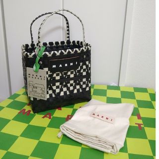 マルニ(Marni)の☆大人気☆MARNI　FLOWER　CAFEステンシルバッグ　黒(ハンドバッグ)