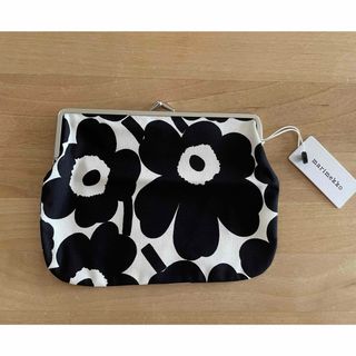 マリメッコ(marimekko)のマリメッコ　がま口ポーチ(ポーチ)