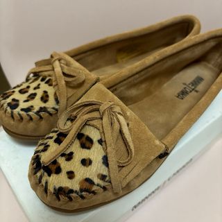 ミネトンカ(Minnetonka)のミネトンカ レオパードモカシン(スリッポン/モカシン)