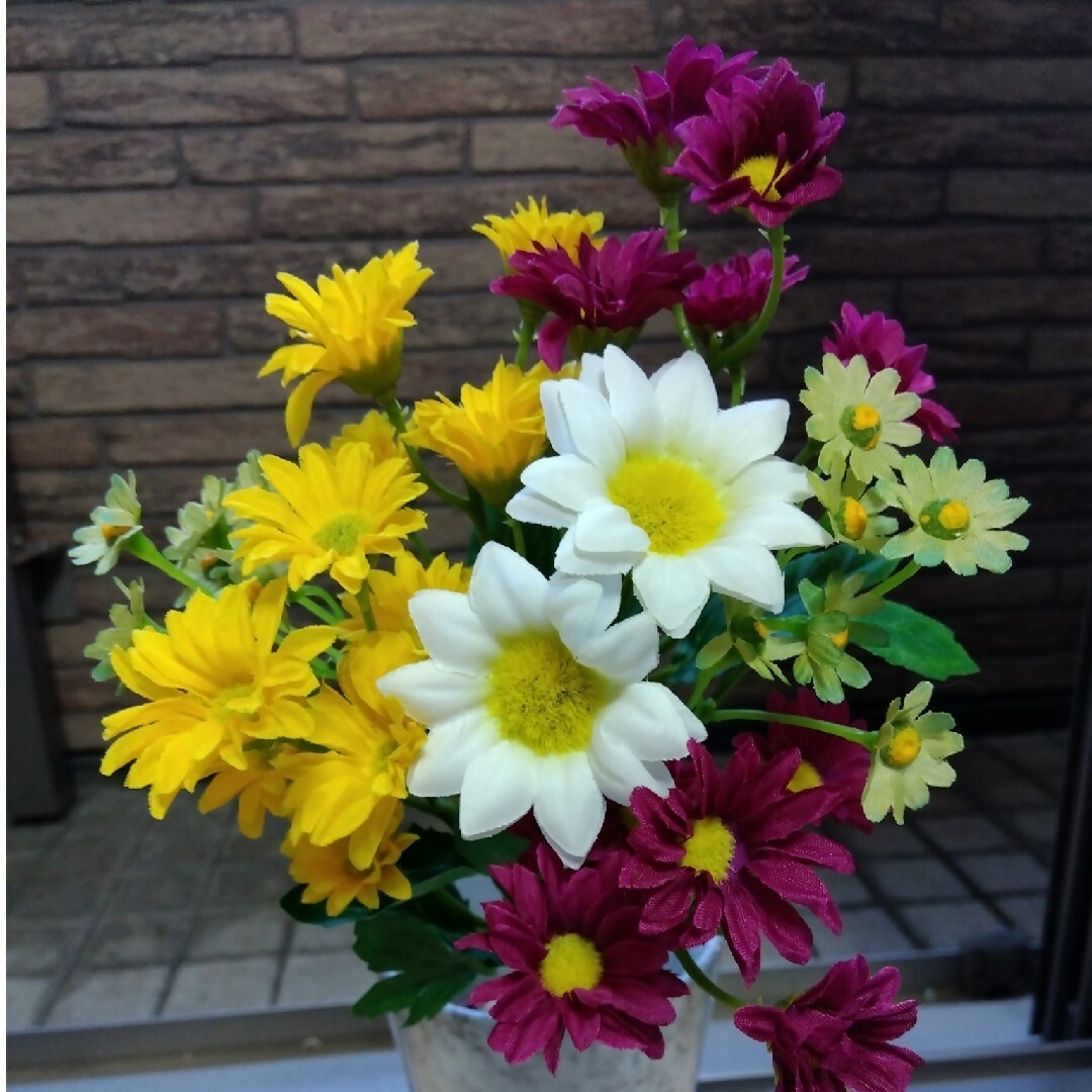 仏花　お供え花　造花　アーティフィシャルフラワー１束 ハンドメイドのフラワー/ガーデン(その他)の商品写真