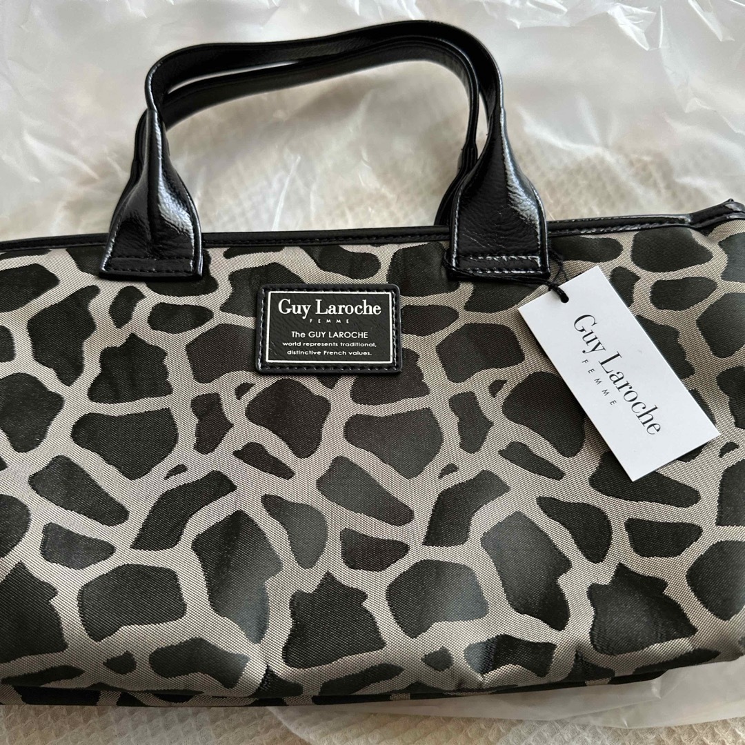 Guy Laroche - Guy Laroche バッグの通販 by ちぃ's shop Guy Laroche - Guy Laroche バッグの通販 by ちぃ's shop