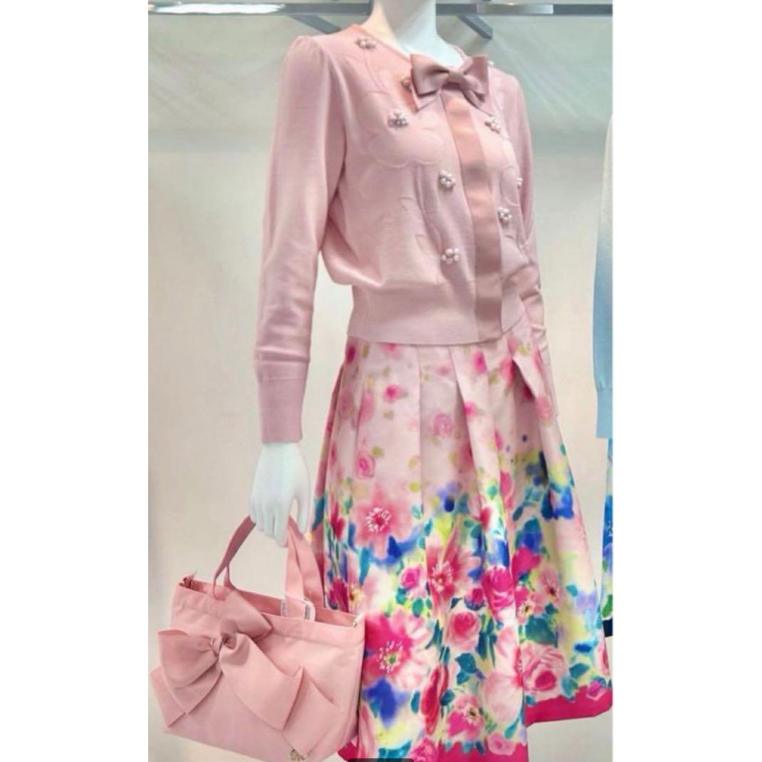 M'S GRACY - 新品💕2024💕エムズグレイシー💕インスタ掲載💕花柄 M'S GRACY - 新品💕2024💕エムズグレイシー💕インスタ掲載💕花柄