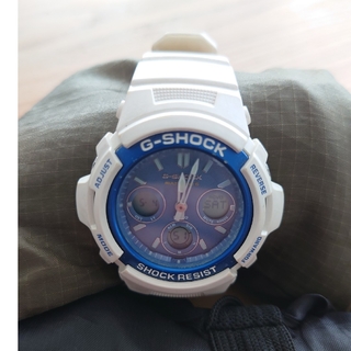 ジーショック(G-SHOCK)のG-SHOCK　ジーショック　AWG-100SWB CASIO　カシオ(腕時計(デジタル))