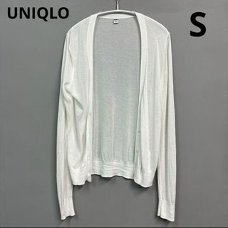 ユニクロ(UNIQLO)のUNIQLO ライトＶネックカーディガン（長袖）ホワイト　S(カーディガン)