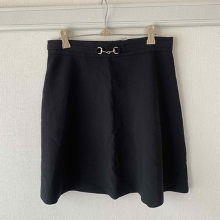 エイチアンドエム(H&M)のH&M 台形スカート(黒)(ひざ丈スカート)