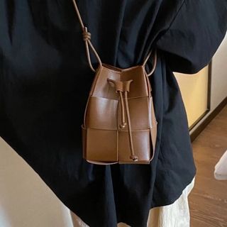 シーイン(SHEIN)のシーイン　バッグ　コーヒーブラウン(ショルダーバッグ)