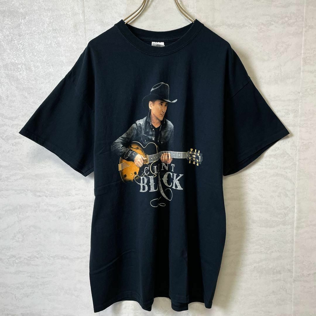 MUSIC TEE(ミュージックティー)のミュージックＴシャツ　バンドＴ　オーバーサイズＸＬ　黒ブラック　半袖Ｔシャツ古着 メンズのトップス(Tシャツ/カットソー(半袖/袖なし))の商品写真