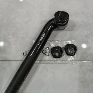 シマノ(SHIMANO)のシマノPRO VIBEアロイシートポスト(パーツ)