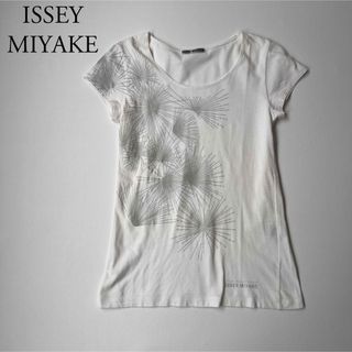 イッセイミヤケ(ISSEY MIYAKE)のISSEY MIYAKE イッセイミヤケ　Tシャツ　カットソー　日本製　ラメ(Tシャツ(半袖/袖なし))